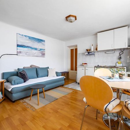 Apartments Katarina Baska  Bagian luar foto